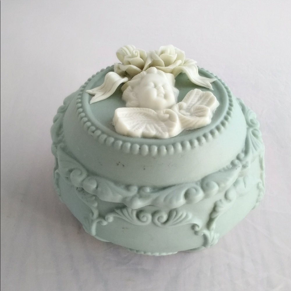 JASPERWARE CELADON CHERUB TRINKET BOX